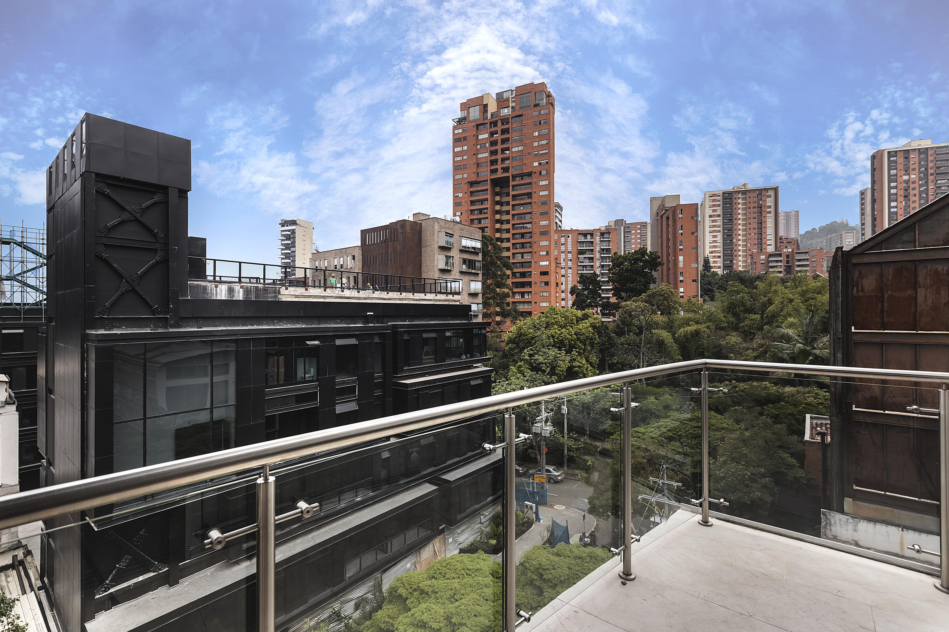 Hotel Madeiro Medellin Bagian luar foto