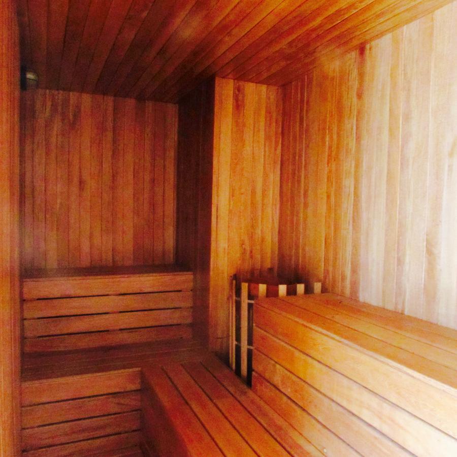 Hotel Madeiro Medellin Bagian luar foto